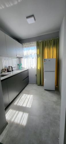 ArTi House