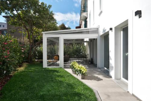 Conti Guest House - image 11