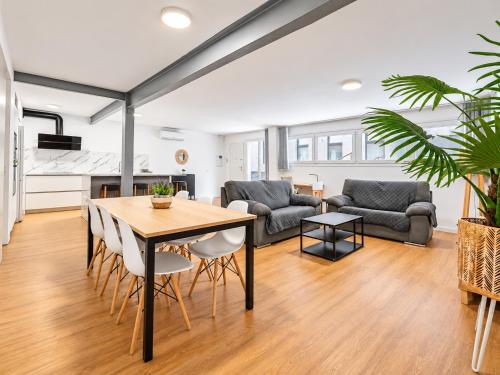 Luzan home by Expoholidays
