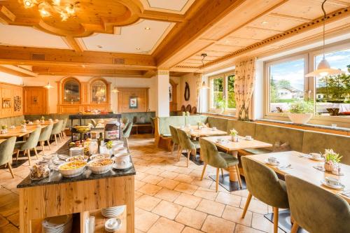 Hotel Garni Alpenland 5