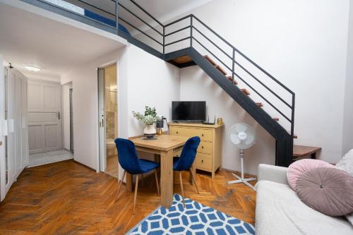Prestige Loft on Dietla - Apartment with Shower