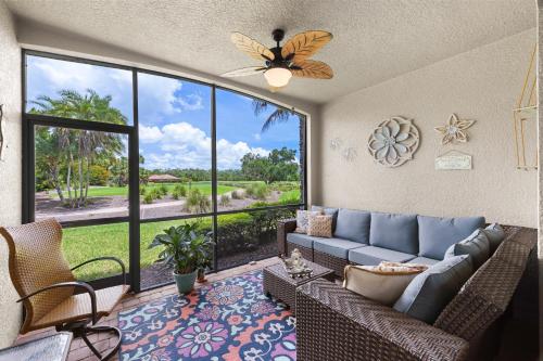Fairway-View Treviso Bay Veranda - Rare 11th Tee Box Views & TPC Resort Amenities in Lely Resort (FL)