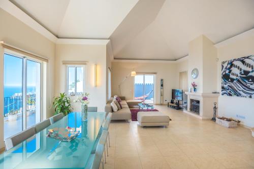 Balancal Apartments and Villas Palheiro Village - image 12