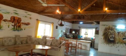 Mbuyu villa in Ukunda