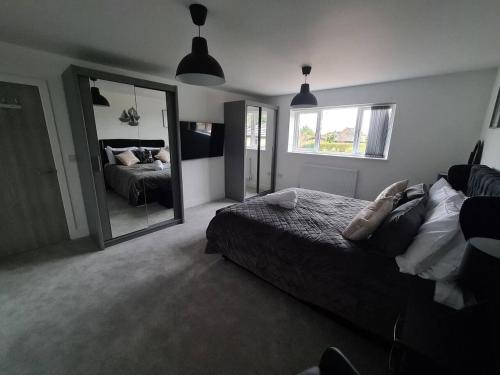 SAV 5 Bed Luxury House Leicestershire gîte à louer Thurnby