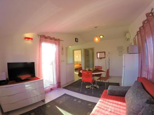  Apartment Donkovi dvori in Trogir
