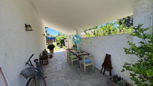 Loft Cabin with Pool no pets allowed in Las Toscas