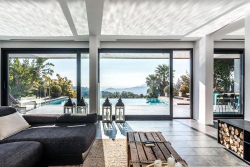 Exterior view of Villa Barcelona Infinity Pool Panoramic Views