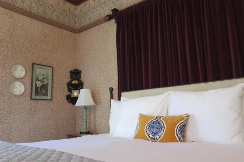 Calderwood Inn in Healdsburg, USA