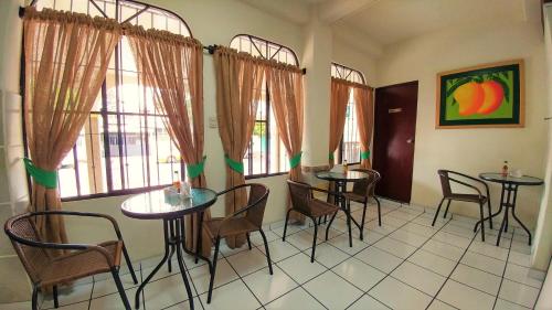 Hotel Armonia Hostal