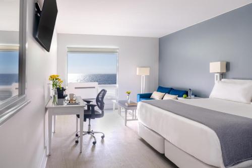 1 queen bed