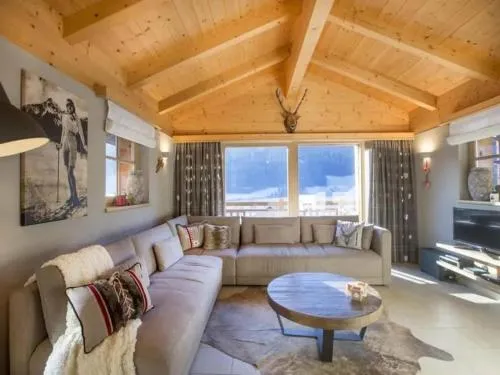 Family Ski Chalet with Views in Wald im Pinzgau, Österreich