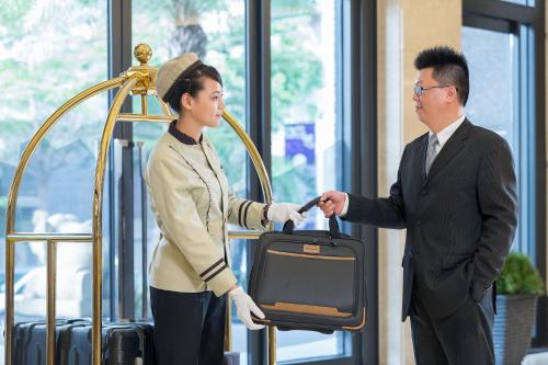 クイーナ プラザ ホテル