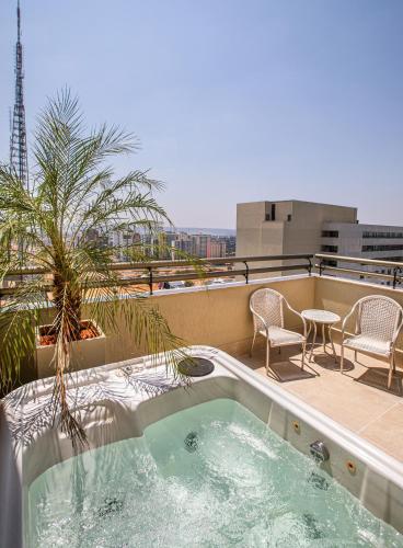 bubbelbad, Melia Brasil 21 in Monumental Axis