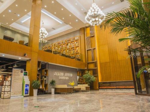 . James Joyce Coffetel· Changde Liuyehu