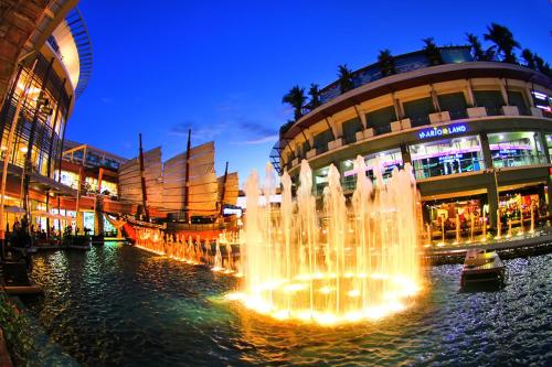 布洛克酒店 The Bloc Hotel