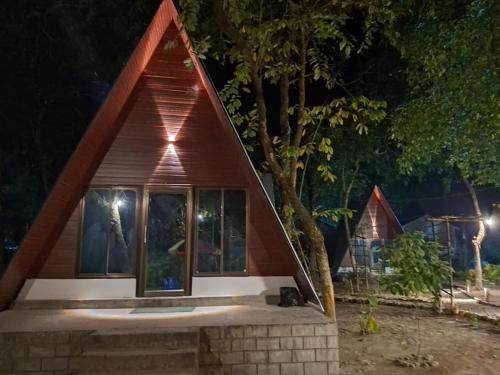 Manas nature hut