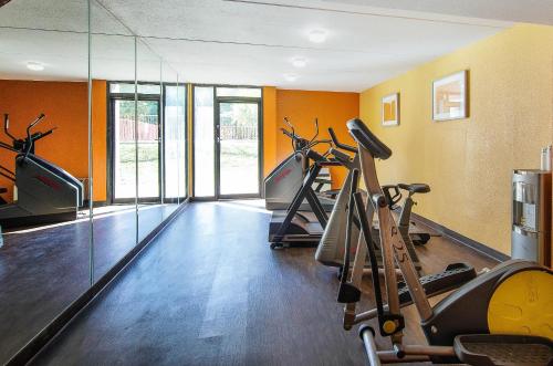 Spordikeskus, Econo Lodge Inn & Suites Norton - Wise South in Norton (VA)