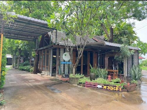 . Ruen Kaew Resort