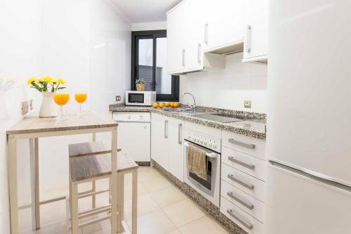 Malaga Center Flat Holidays Atarazanas Market - image 8