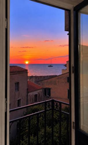 Vittorio Emanuele Street House
