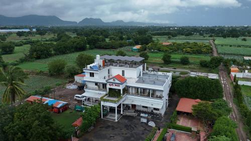 Srushti Resort