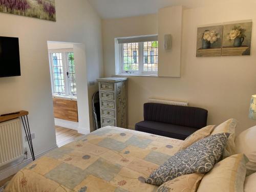 Hunt House Rooms 4