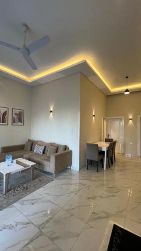 Royal Nile Villa - Nile View Apartment 1 4