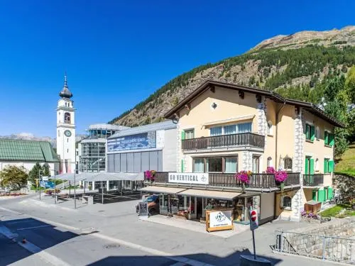 Apartment Chesa il purtretin by Interhome in Pontresina, Schweiz
