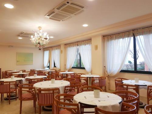 Étterem, Hotel Sabra in Senigallia