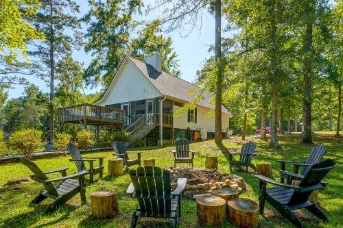 Wilderness Retreat on Crooked Creek, Lake Sinclair