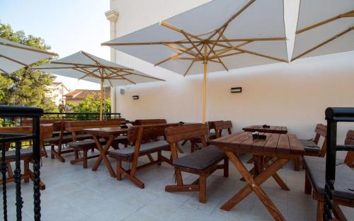 Hotel Helada - image 2