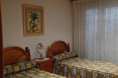 2 twin beds