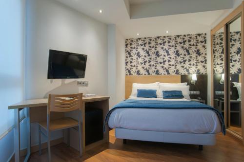 1 double bed