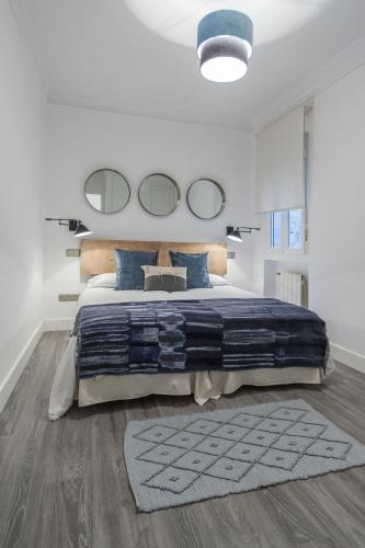 Apartment Zurbano I by Interhome