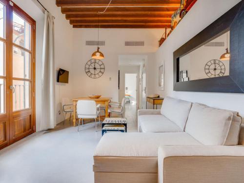 Apartment VINTAGE PALMA PALACE - SUPERIOR 5 TI-200 by Interhome