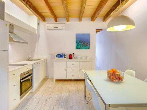 Apartment URBAN SUITES 1 PALMA STANDARD TI-75 by Interhome