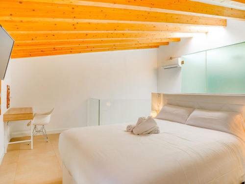 Apartment DUPLEX PALMA APARTMENT ETV-5551 by Interhome