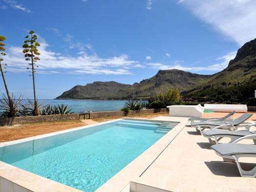 Holiday Home Villa XOROI con Piscina en Betlem - Mallorca con vistas a la Bahía de Alcudia y by Interhome