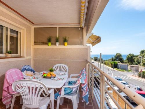 Apartment Apartamento Zeus 6 - PlusHolidays by Interhome