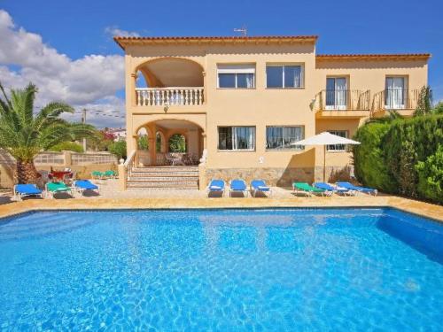 Holiday Home Villa Senieta - PlusHolidays by Interhome