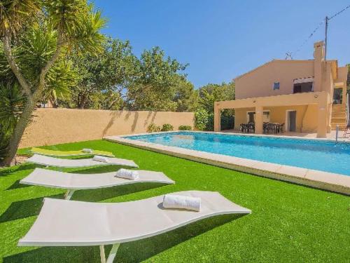 Holiday Home Villa Bernia - PlusHolidays by Interhome