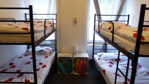 FlyFly Hostel , darmowy parking , rezerwuj przez urządzenia mobilne -10 procent, Breslau (Foto 7)