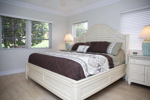 Royal Flamingo Villas – Hillsboro Beach, FL