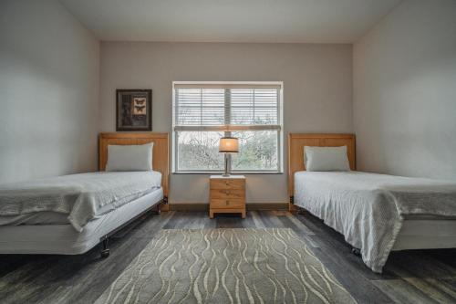 Unit 2307 - FREE Attraction Ticket with EACH night Stay Including Dollywood, Pigeon Forge