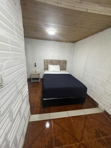 1 double bed