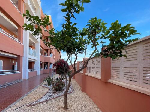 Coastal Family Apartment in Roquetas de Mar