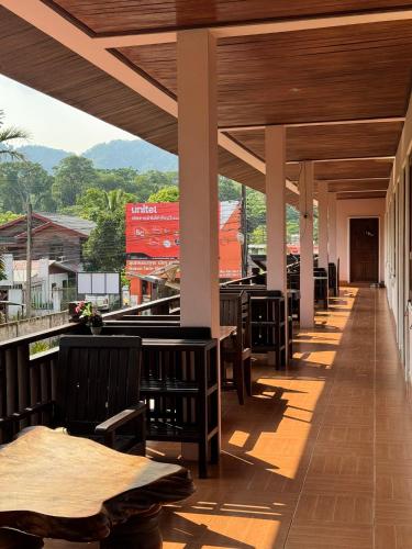 Phamarn Guesthouse in Na Hin