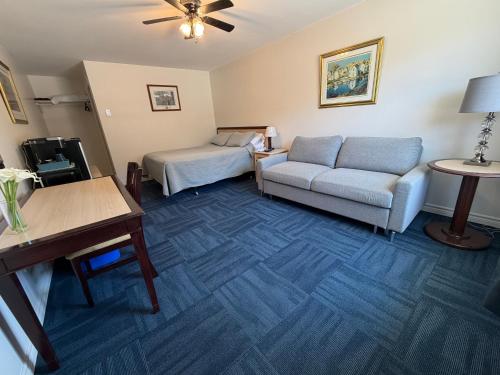 The Fundy Rocks Resort in Hopewell Cape (NB)