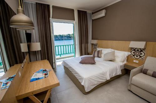 Alkyon Hotel